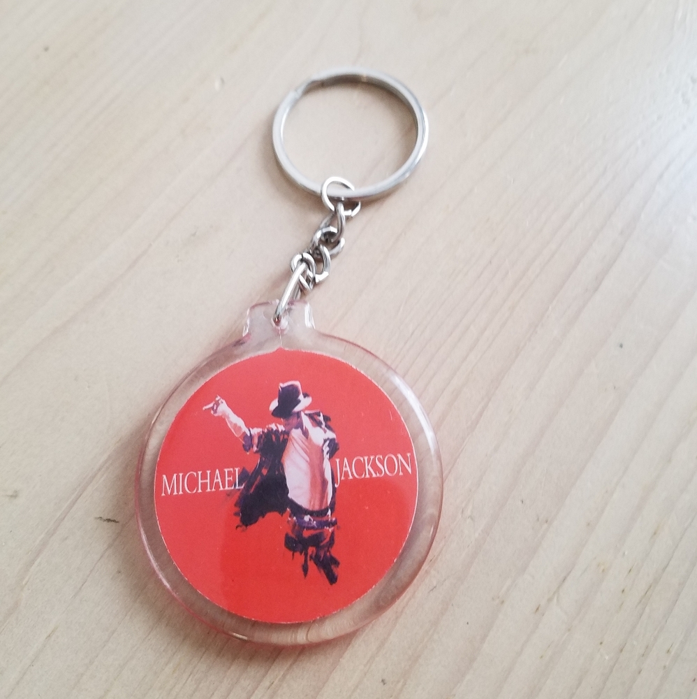 Michael Jackson Acrylic Key Chain - Picture 1 of 4